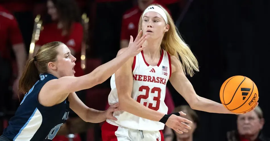 Huskers Clash with Creighton Wednesday