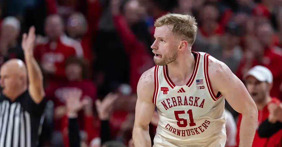 Mast Named Midseason All-American