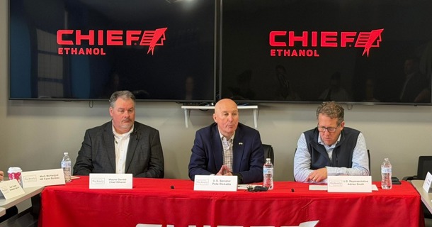 RRN/ Left, Wayne Garrett of Chief Ethanol. Senator Pete Ricketts and Congressman Adrian Smith.