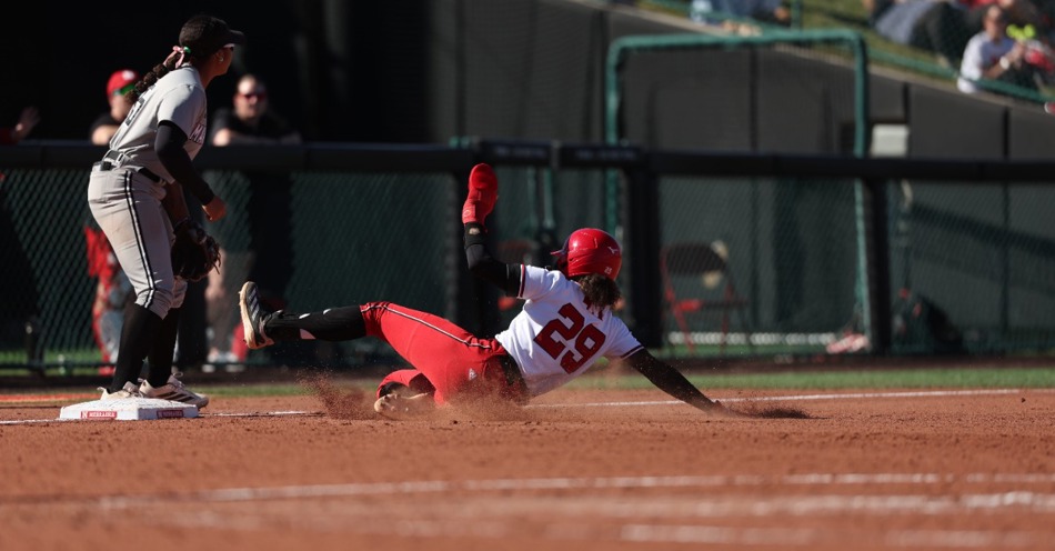  Husker Bats Knock Three Homers in Run Rule Over Omaha