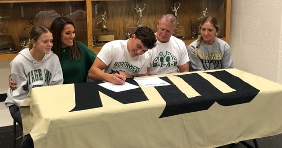 Dinkelman Signs To NW Missouri State Baseball