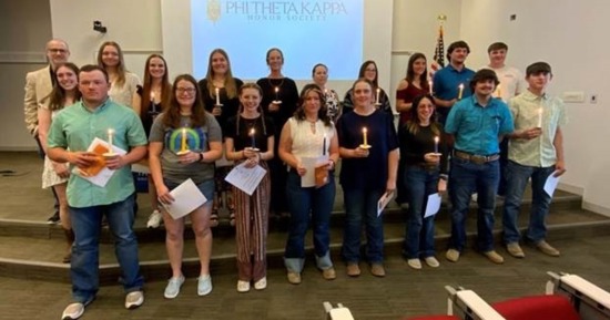 Phi Theta Kappa Inducts New Members