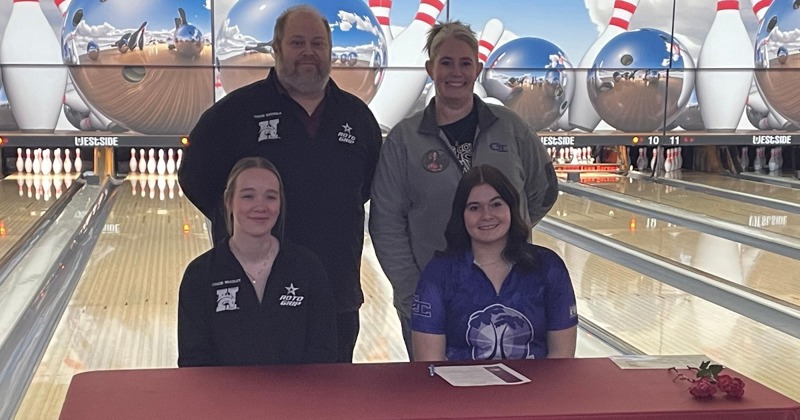 Kuusela Signs With Hastings College Bowling 